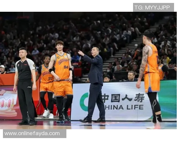 上海男篮时隔24年再度问鼎常规赛冠军回顾01-02赛季辉煌历程