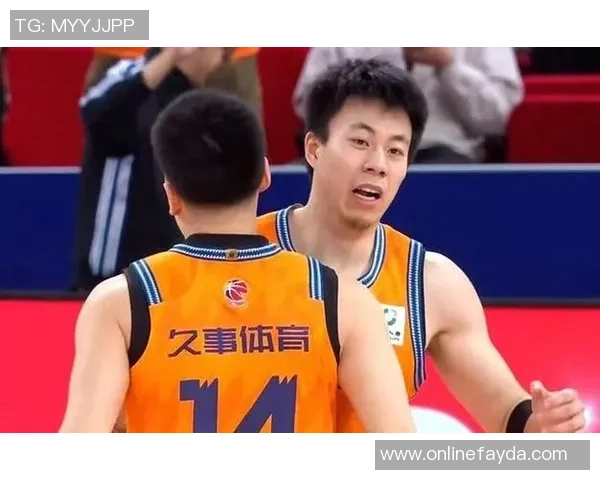 媒体人分析张镇麟对广厦锋线的压制上海阵容深度令人感到绝望